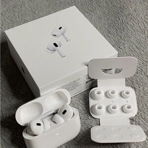 Apple White AirPods Pro with Charging Case and Ear Tips
